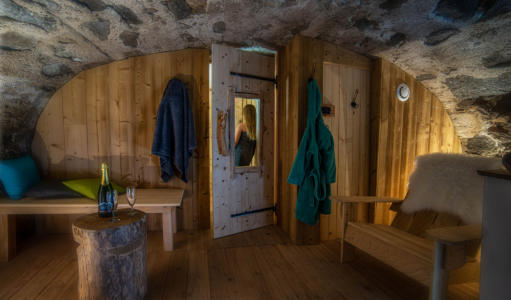 Sauna atypique dans une cave voûtée, 5 places